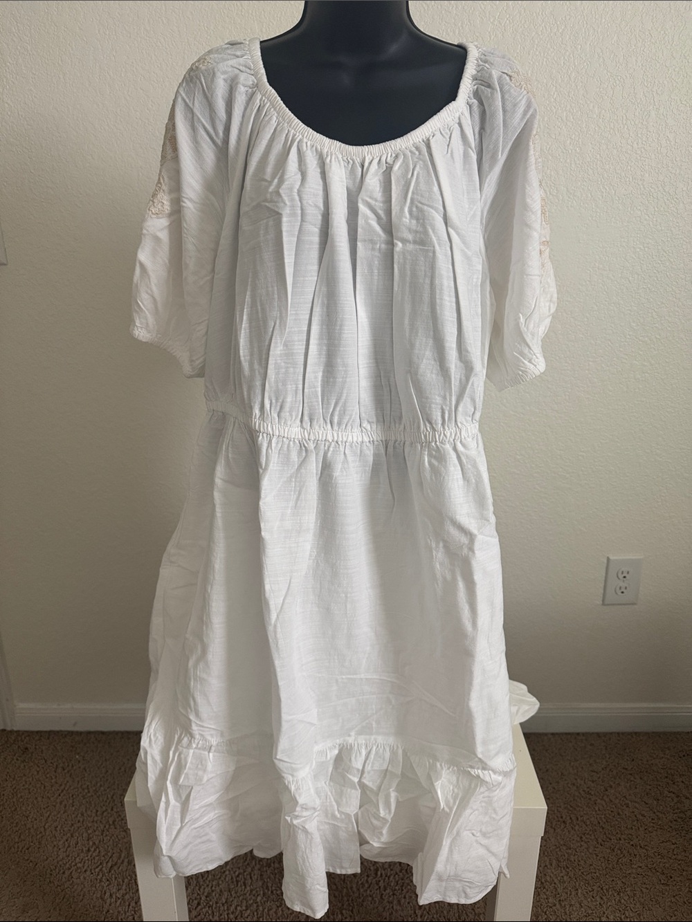NWT Knox Rose White Boho Embroidered Peasant Midi Dress 1X